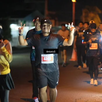 Runner Photo 4350568