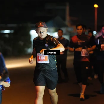 Runner Photo 4350586