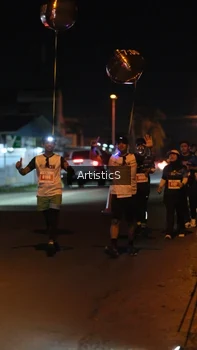 Runner Photo 4350595
