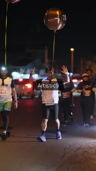Runner Photo 4350597