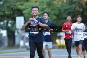 Runner Photo 43506
