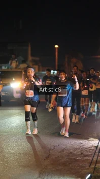 Runner Photo 4350607