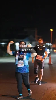 Runner Photo 4350609