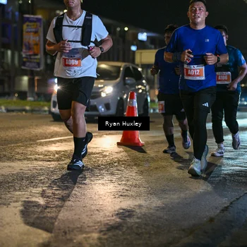 Runner Photo 4351776