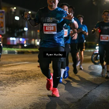 Runner Photo 4351798