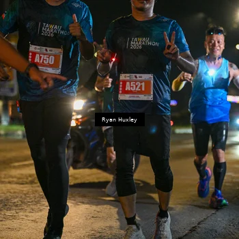 Runner Photo 4351801