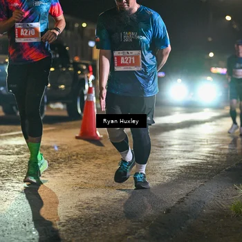 Runner Photo 4351859