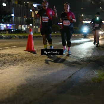 Runner Photo 4351880
