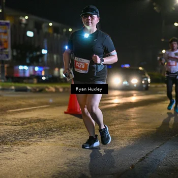 Runner Photo 4351904