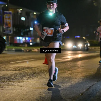 Runner Photo 4351905