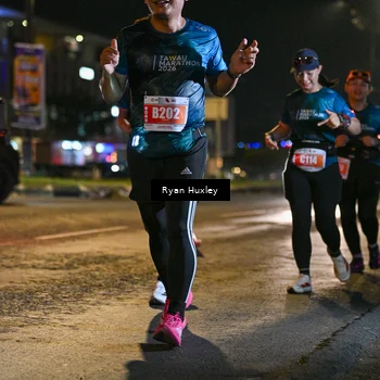 Runner Photo 4351949
