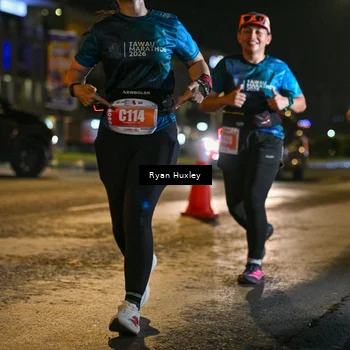 Runner Photo 4351953