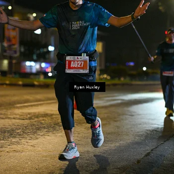 Runner Photo 4352003
