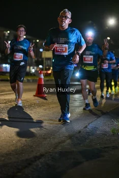 Runner Photo 4352036