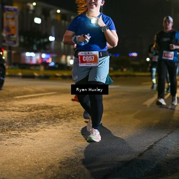 Runner Photo 4352081