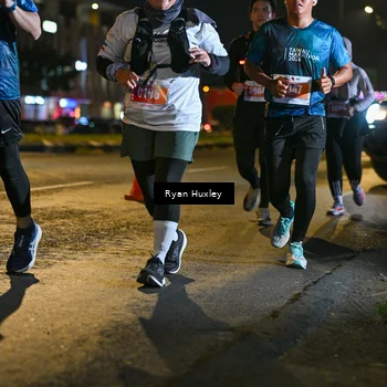 Runner Photo 4352103
