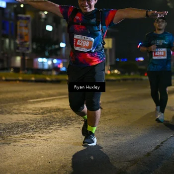 Runner Photo 4352175