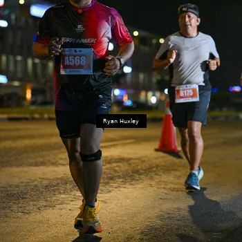 Runner Photo 4352200