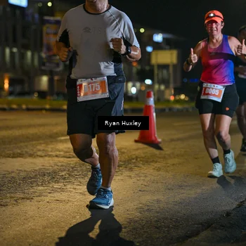 Runner Photo 4352215