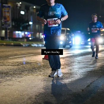 Runner Photo 4352297