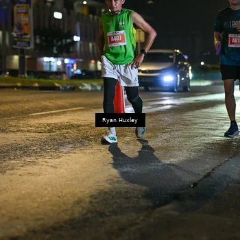 Runner Photo 4352340