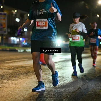 Runner Photo 4352345