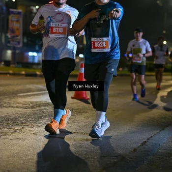 Runner Photo 4352387