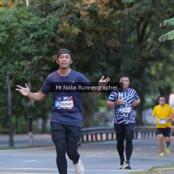 Runner Photo 43524