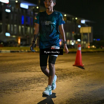 Runner Photo 4352480