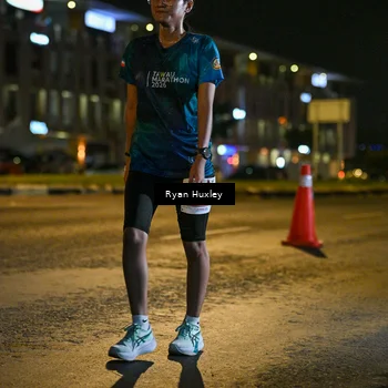 Runner Photo 4352483
