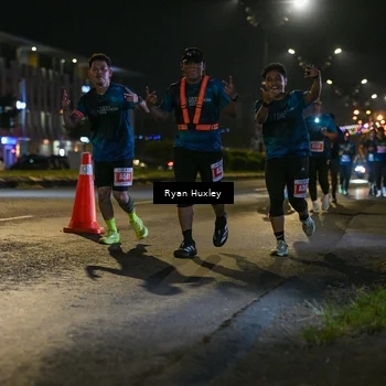 Runner Photo 4352535