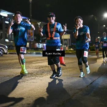 Runner Photo 4352543