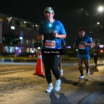 Runner Photo 4352565