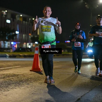Runner Photo 4352606