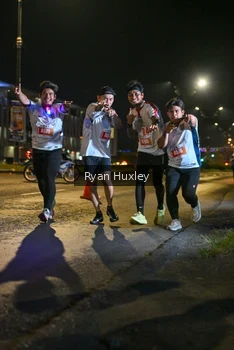 Runner Photo 4352624
