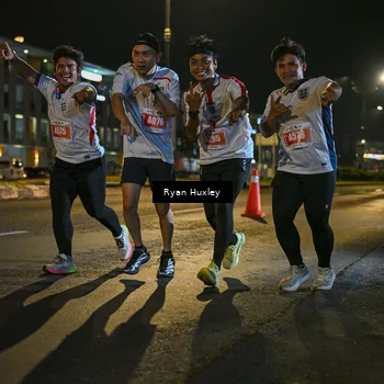 Runner Photo 4352635