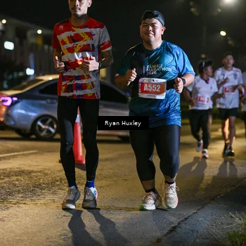 Runner Photo 4352637
