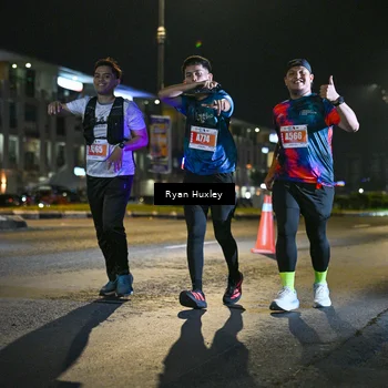 Runner Photo 4352702