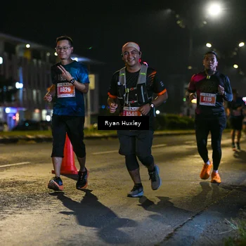 Runner Photo 4352703