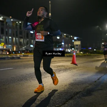 Runner Photo 4352725