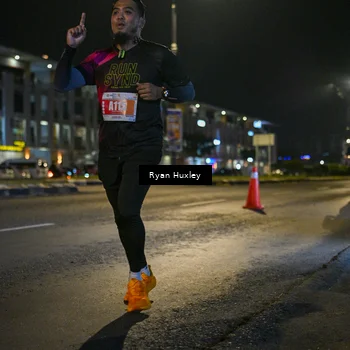 Runner Photo 4352730