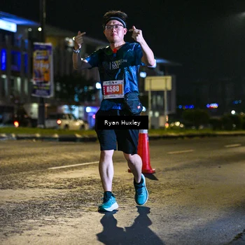 Runner Photo 4352743
