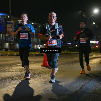 Runner Photo 4352747