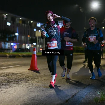 Runner Photo 4352865