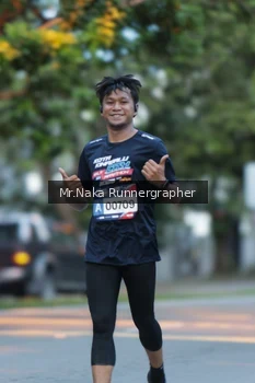 Runner Photo 43540
