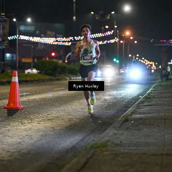 Runner Photo 4354911