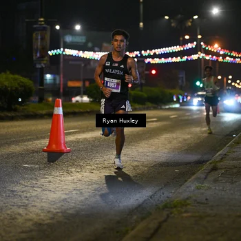 Runner Photo 4354916