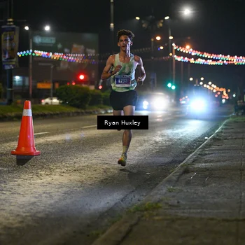 Runner Photo 4354924