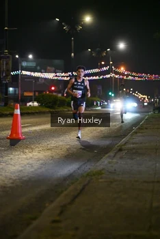 Runner Photo 4354964