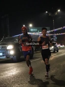 Runner Photo 4357321